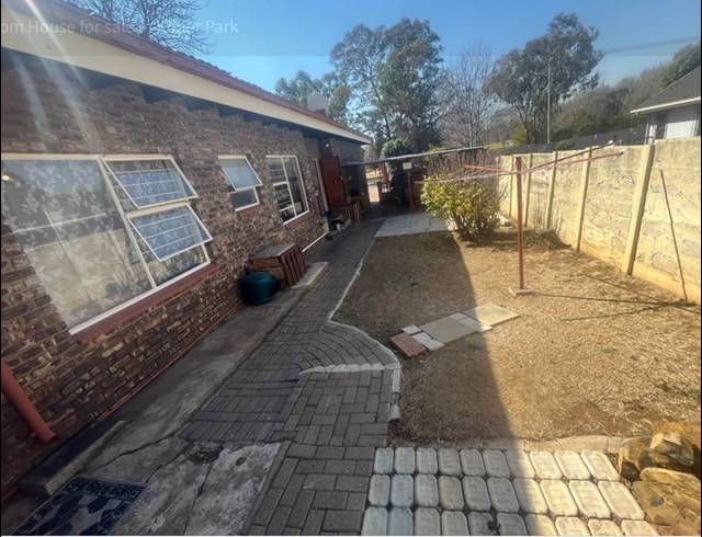 3 BEDROOM HOUSE FOR SALE IN KIBLER PARK